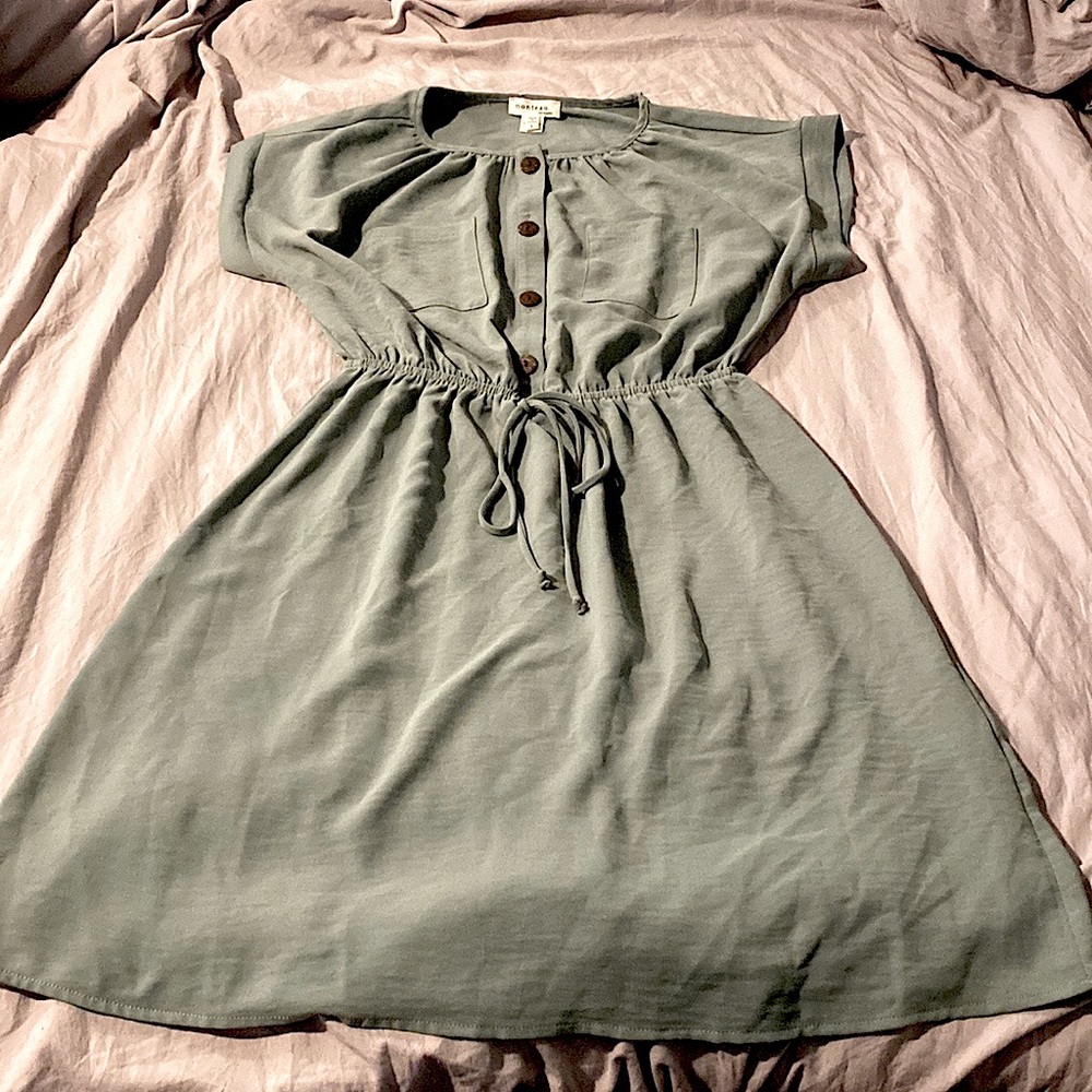 Monteau dress